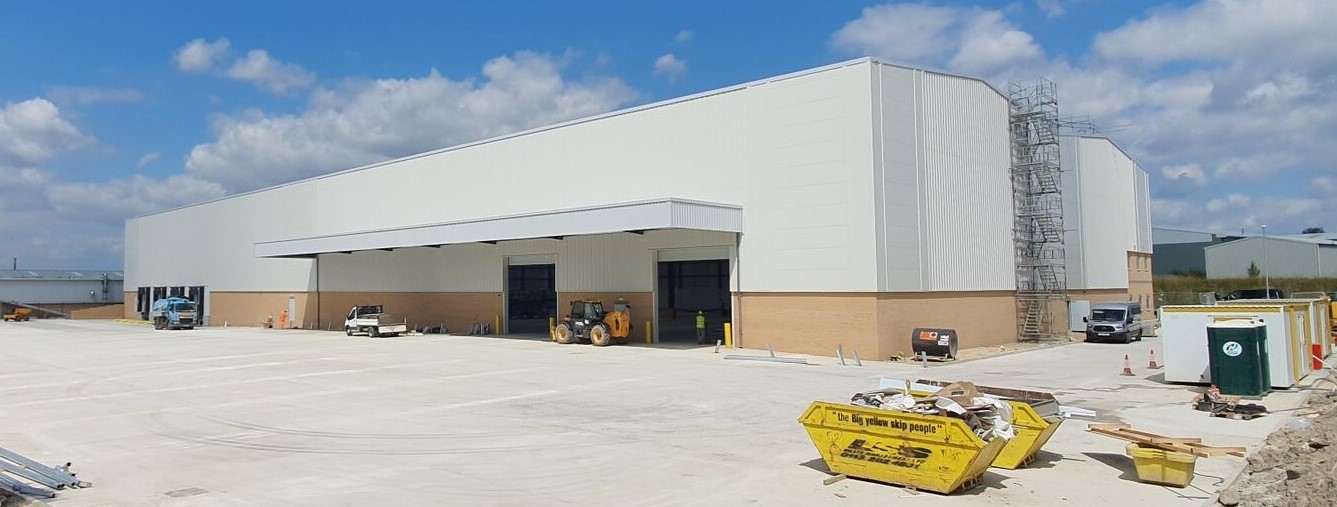Phoenix 66 warehouse facility by Onward Holdings Ltd